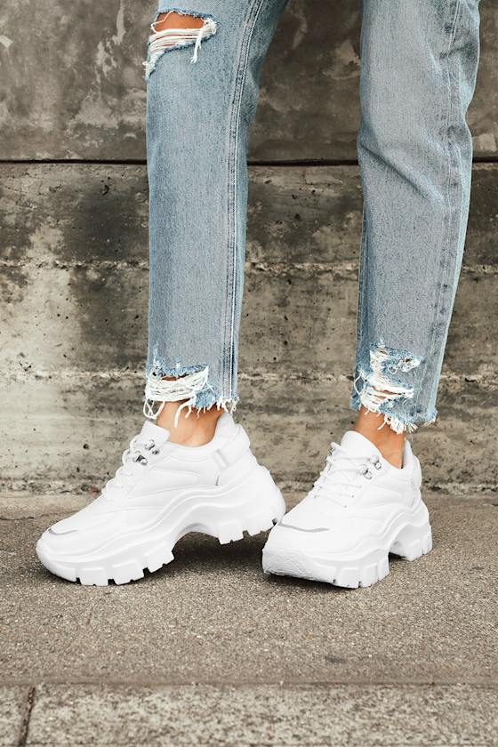 nike white chunky sneakers