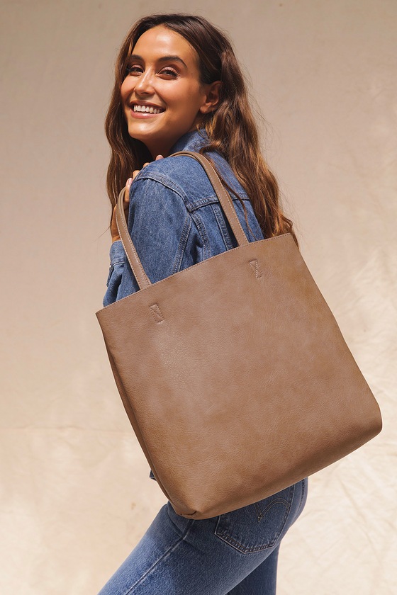 TAUPE SUEDE TOTE W/CIRCLE – How Cute is That? Boutique