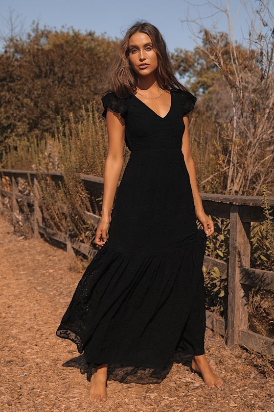 Absolutely Divine Black Eyelet Lace Short Sleeve Maxi Dress 7