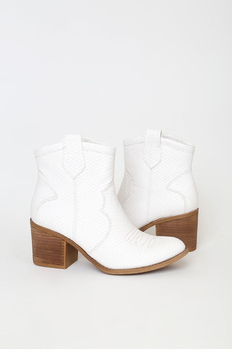 Kaylee Western Ankle Boot • White – The Dirt Road (TDR)