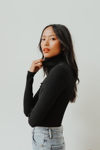 Chic Observations Black Ribbed Turtleneck Sweater Top