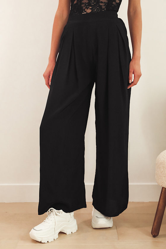 Queen of Casual Black Pleated Wide-Leg Pants 7