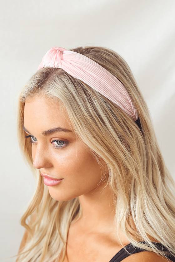 Top it Off Pink Velvet Knotted Headband 1