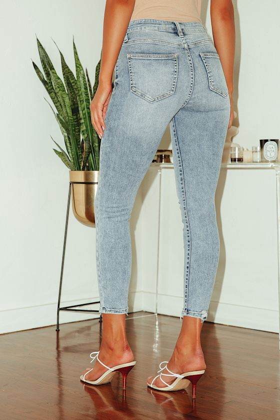 light wash high waisted baggy jeans
