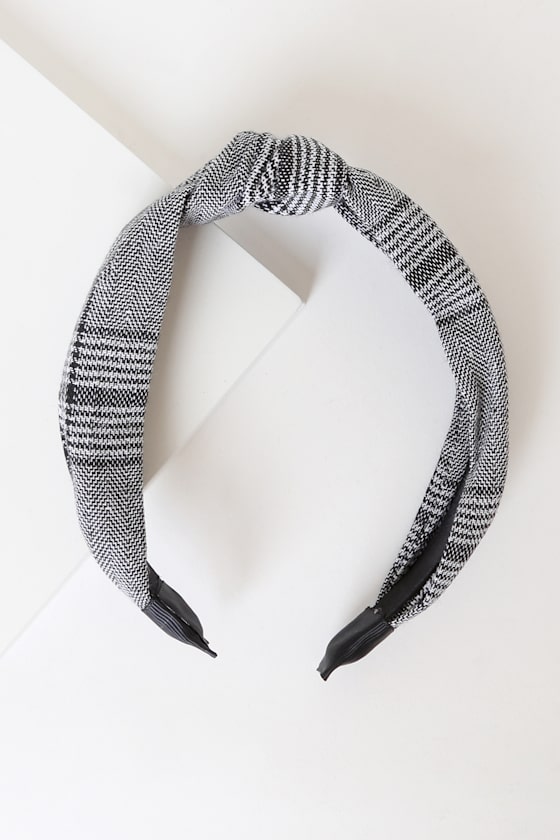 Opportune Black Glen Plaid Knotted Headband 1
