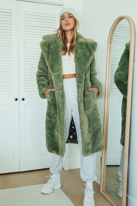 lulus fur coat