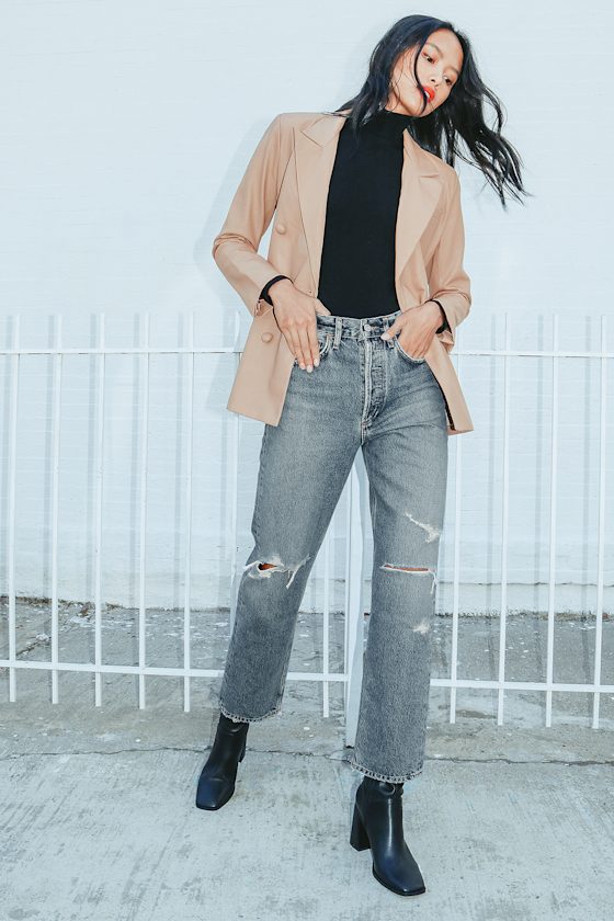 loose distressed jeans