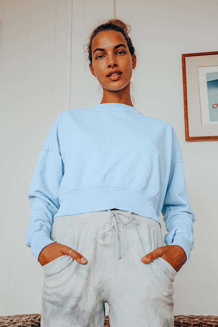 Light Blue Washed Top - Pullover Sweater - Cropped Sweatshirt - Lulus