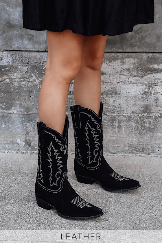 knee high pointed suede boots