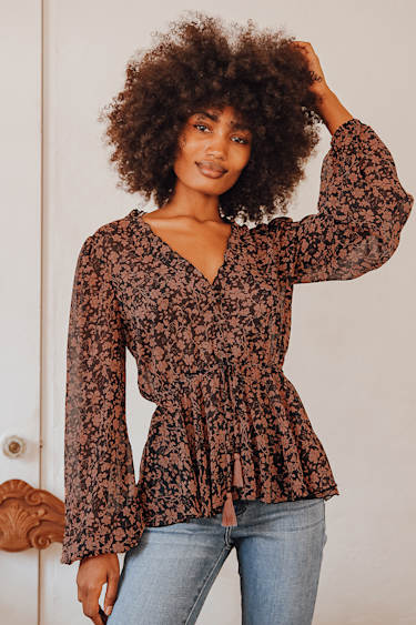 She's the Sweetest Black Floral Print Long Sleeve Top