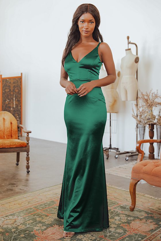 Melora Emerald Green Satin Sleeveless Maxi Dress 4
