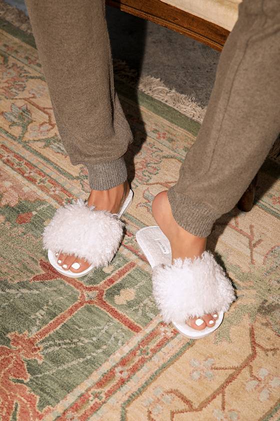 Lola Ivory Faux Fur Slide Slippers 6