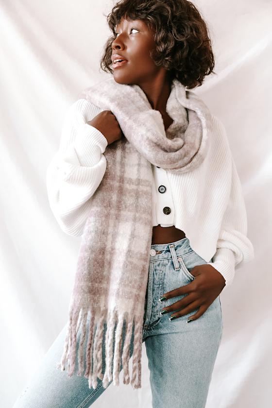 Karly Taupe Plaid Fuzzy Fringe Scarf 3