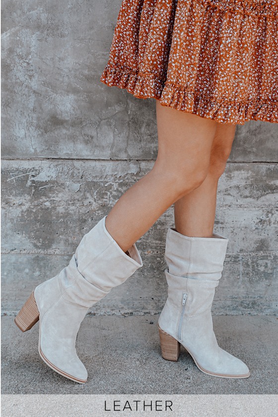 beige pointed toe boots