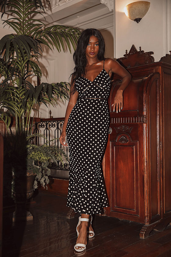 Best Spot to Be Black Polka Dot Sleeveless Ruffled Midi Dress 7