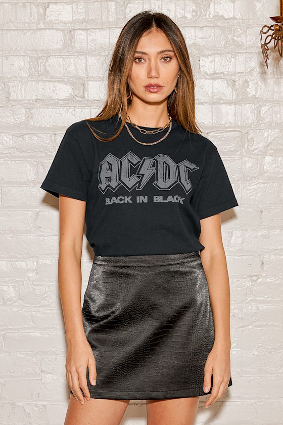Retro Brand AC/DC Back in Black - Band Tee - Black Band T-Shirt - Lulus