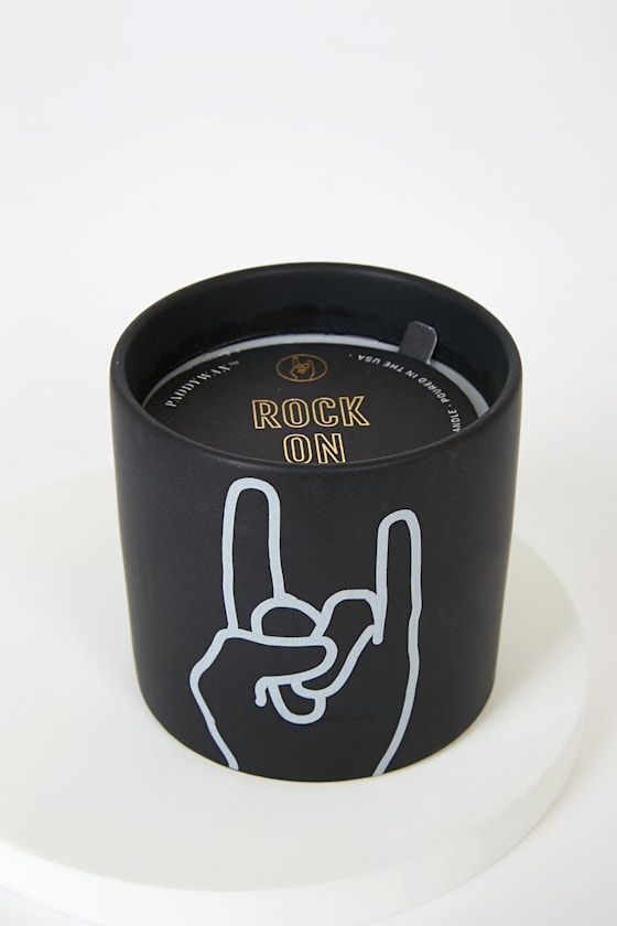 Impressions Leather & Oakmoss Scented Candle 2