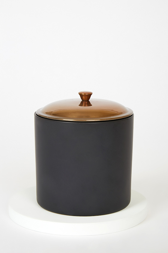 Hygge Bergamot + Mahogany 3-Wick Scented Candle 5