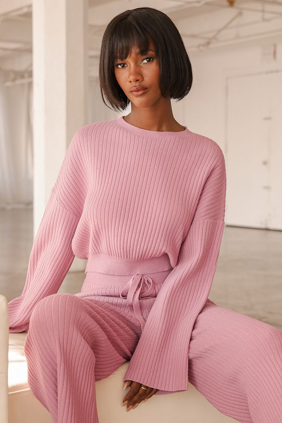 mauve cropped sweater
