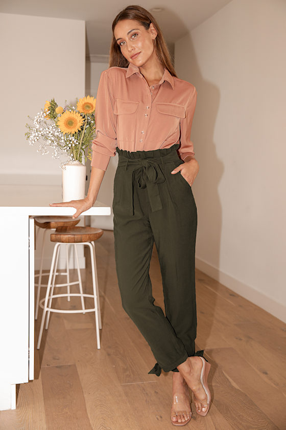 olive green trouser pants