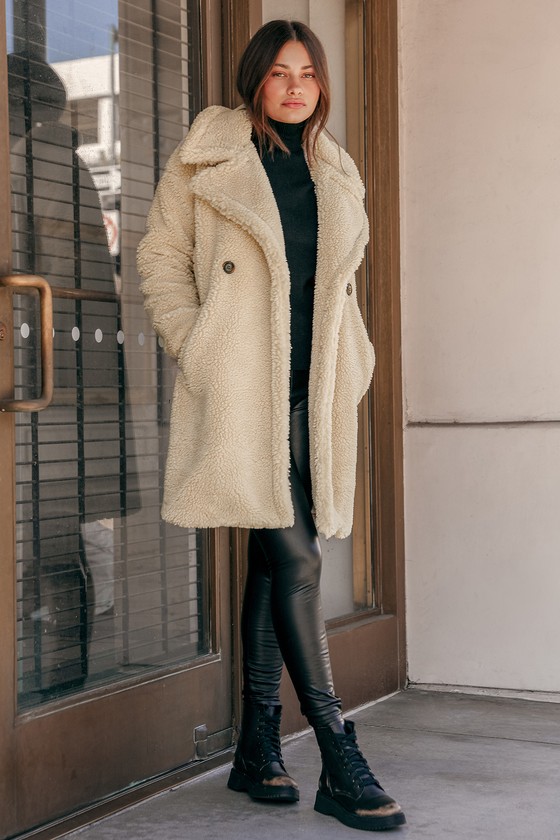 Napier Zullen Melbourne Vero Moda Lynne Oatmeal - Beige Coat - Teddy Coat - Faux Fur Coat - Lulus