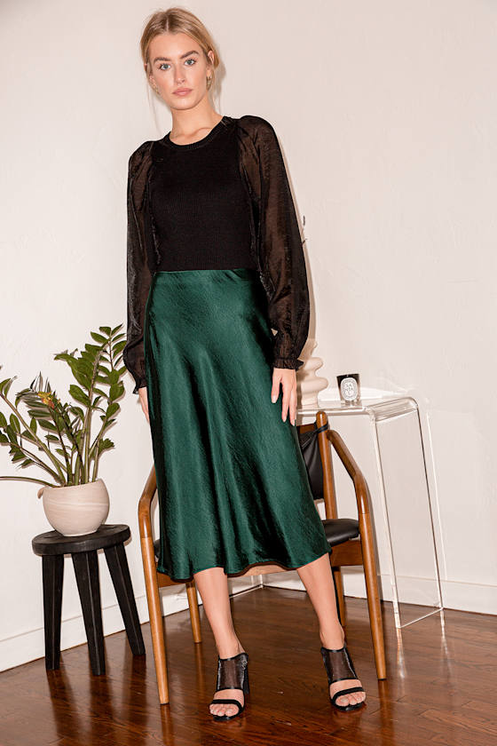 What a Wonderful Feeling Emerald Green Satin Midi Skirt 8