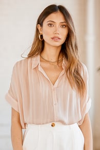 Everlee Light Pink Striped Button-Up Top