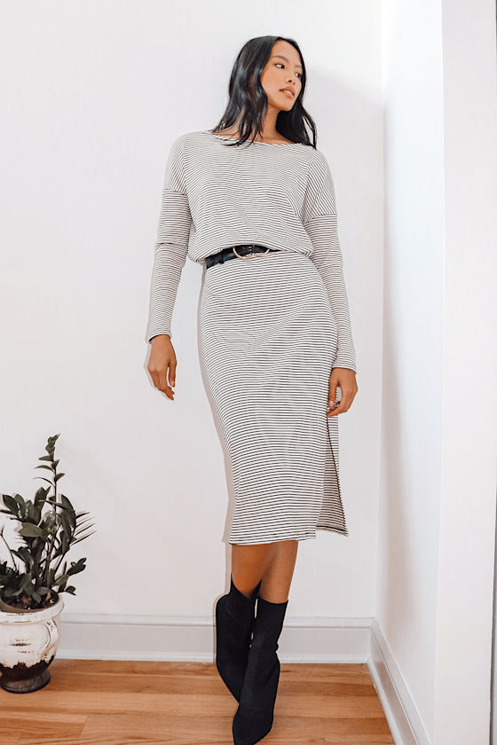 Love of Classics Black and White Striped Long Sleeve Midi Dress 8