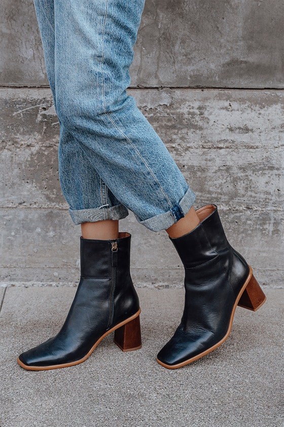 Alohas West Leather Ankle Boot