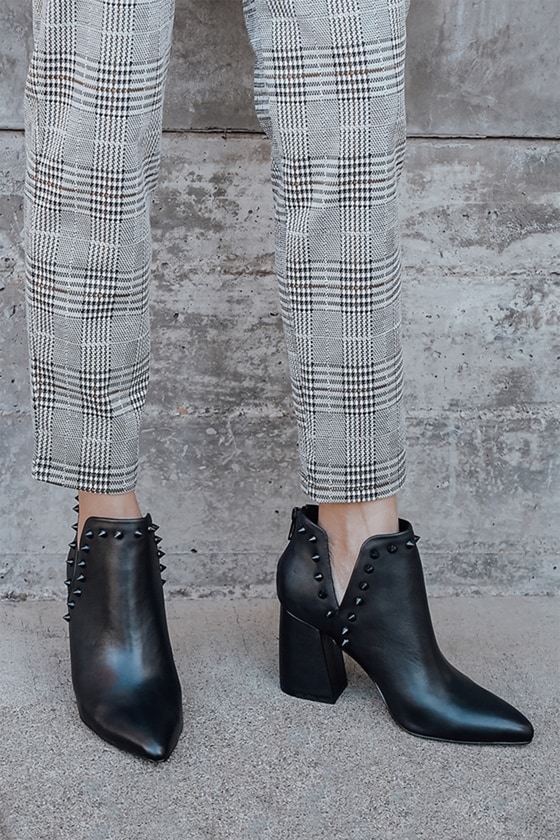 crapahutta 70mm spiked leather ankle booties