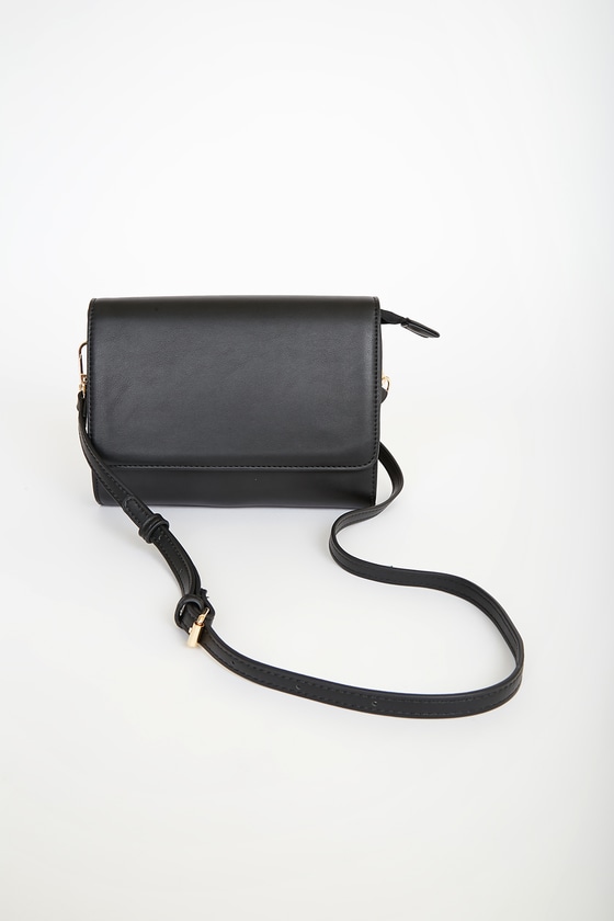 Cute Black Handbag - Faux Leather Bag - Crossbody Bag - Waist Bag - Lulus
