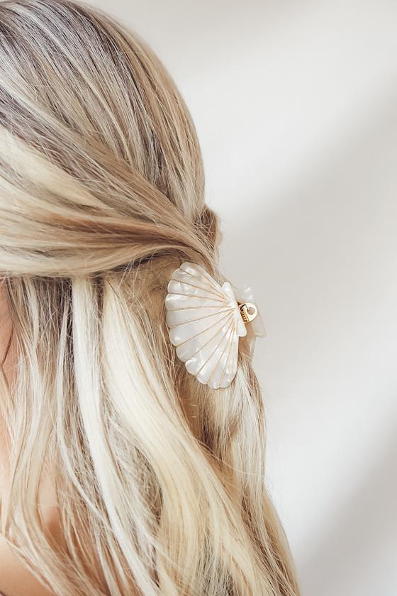 Ocean Oasis Pink and Ivory Marbled Shell Hair Clip Set 4