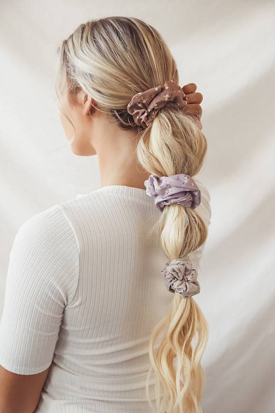 Oh My Daisy Lavender Multi Floral Print Scrunchie Set 1