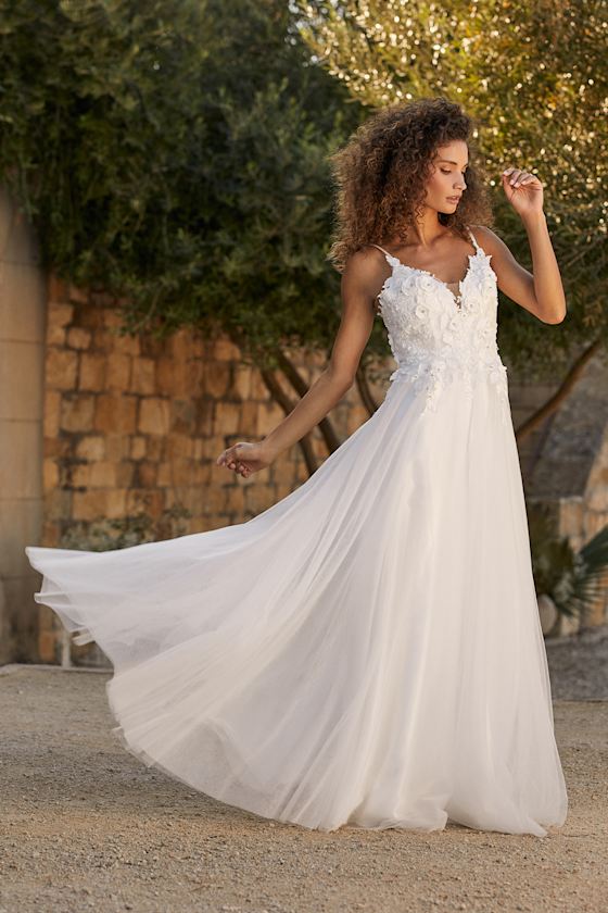 Breathtaking Romance White Embroidered Tulle Gown 1