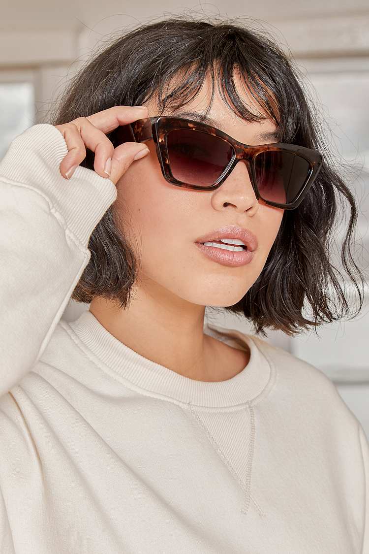 Brown Sunnies - Tortoise Sunglasses - Cat-Eye Sunglasses - Lulus display picture 3