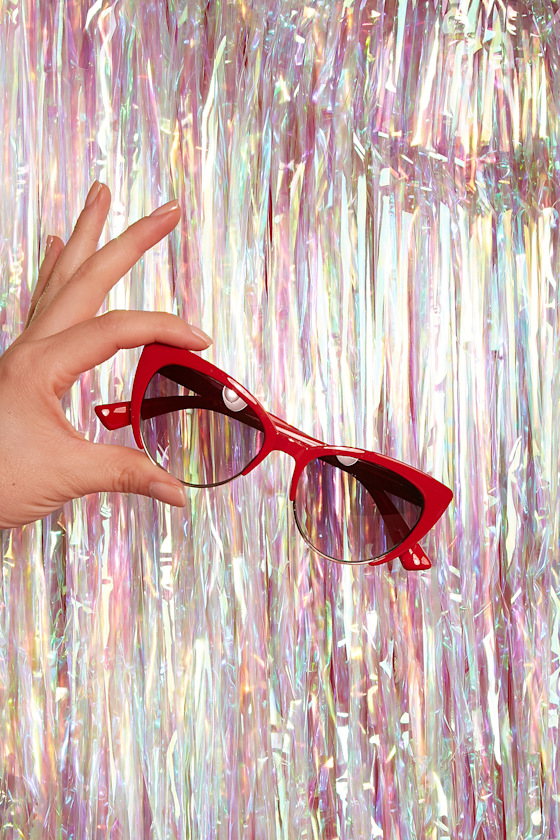 Stellar View Red Cat-Eye Sunglasses 1