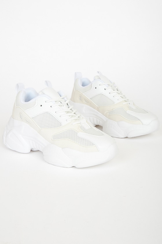chunky white tennis shoes