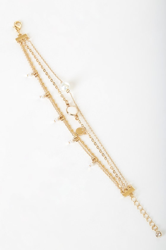 LULUS CHARM APPEAL GOLD AND PEARL LAYERED BRACELET