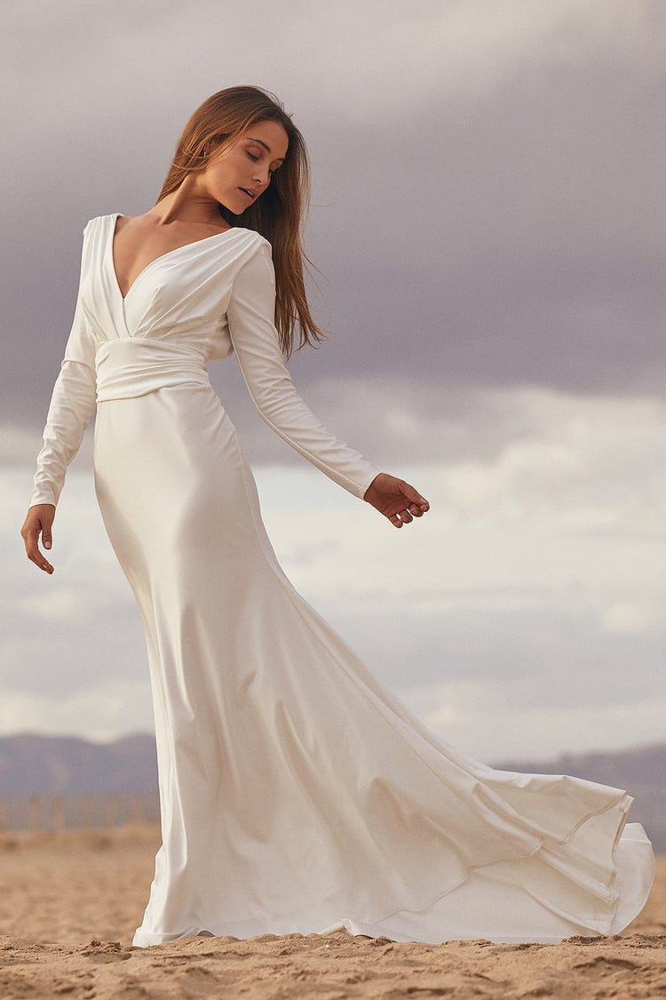 white full sleeve maxi dress