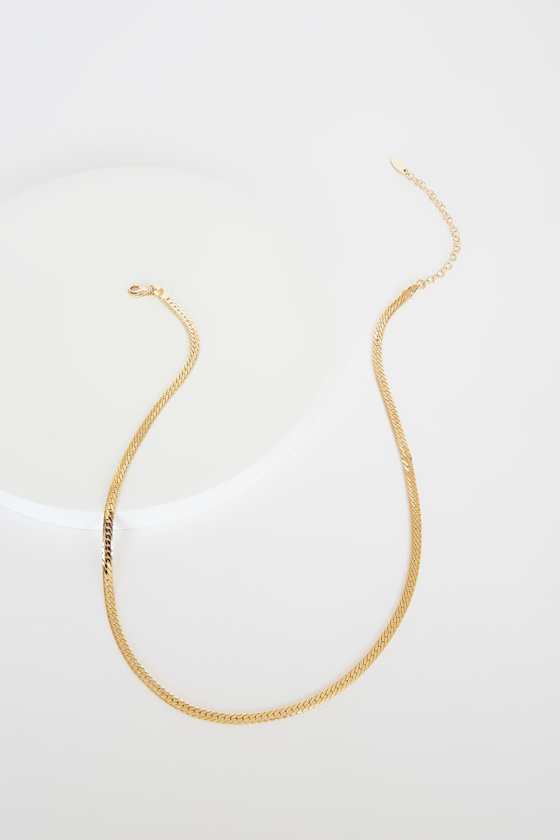 Remarkable View 14KT Gold Necklace 2