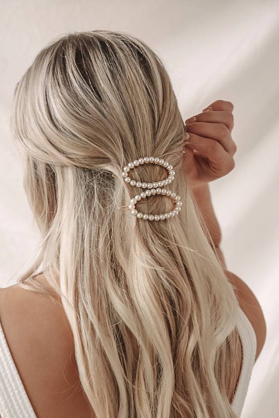 Style and Grace Gold Pearl Hair Pin Set 1
