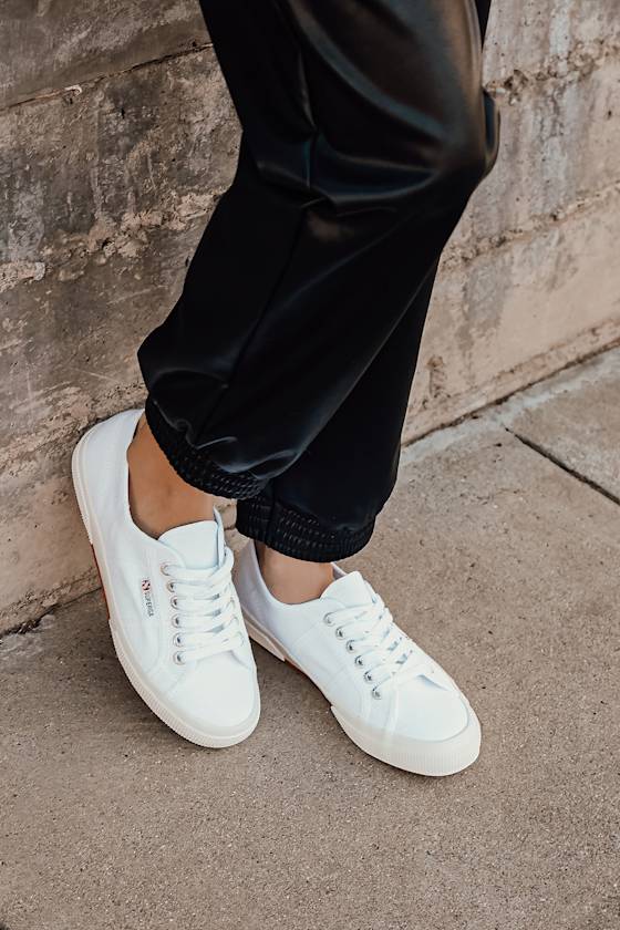 2750 COTU White Sneakers 5