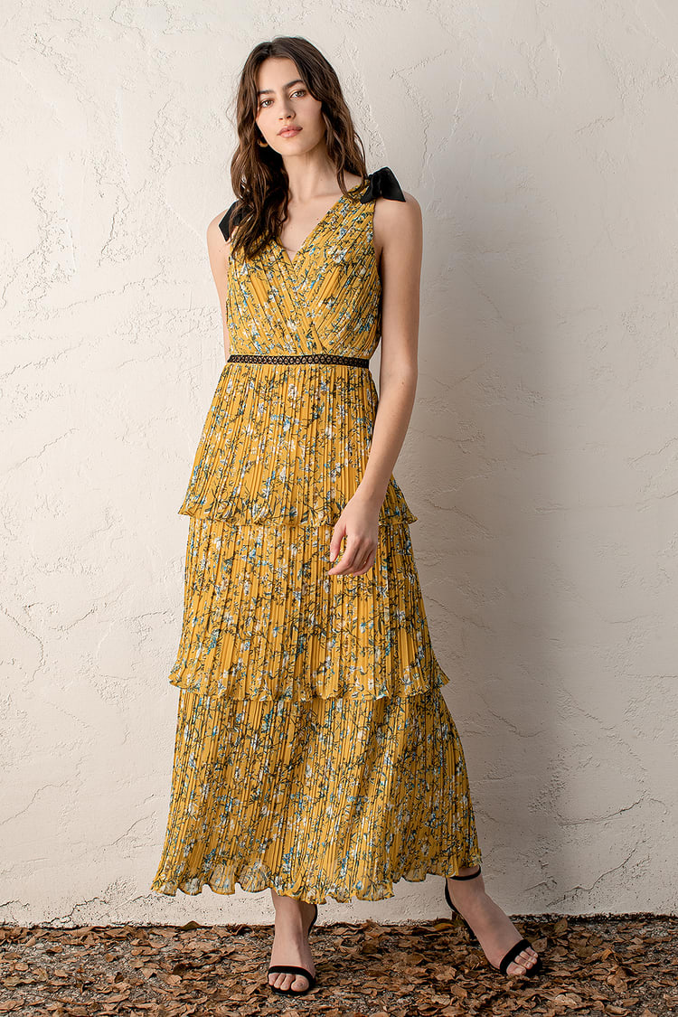 Such Sophistication Yellow Floral Print Pleated Maxi Dress