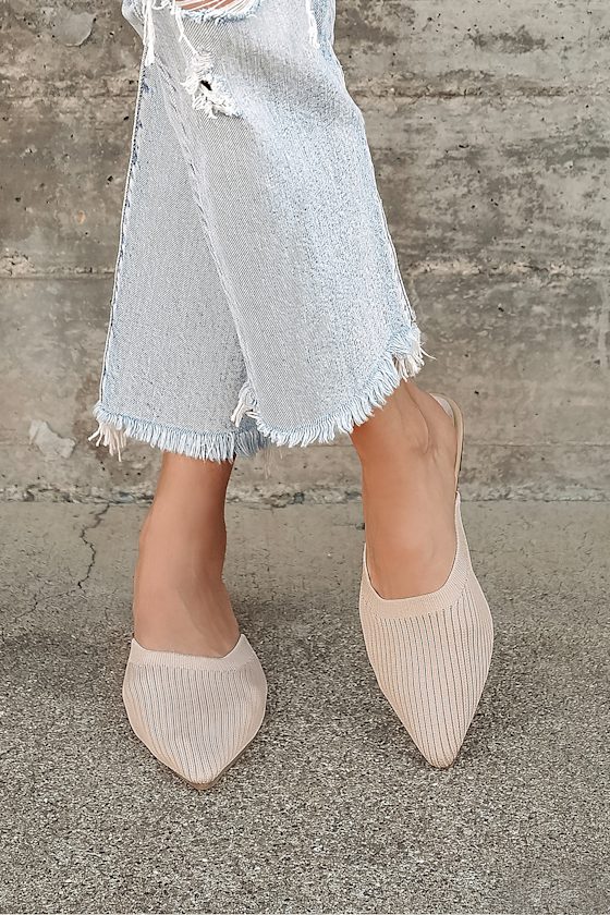Jeaney Light Nude Ribbed Knit Pointed-Toe Mule Slides 2