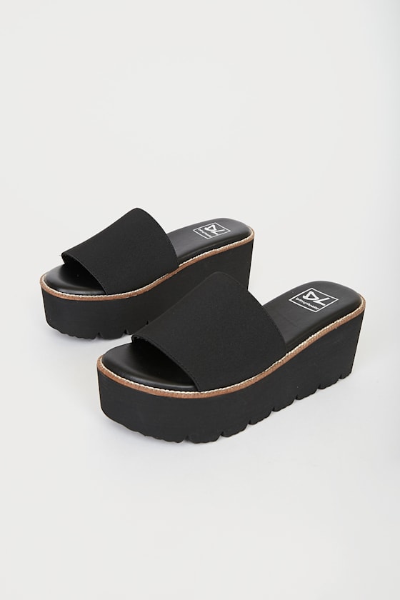 Pivot Black Platform Wedge Sandals 3