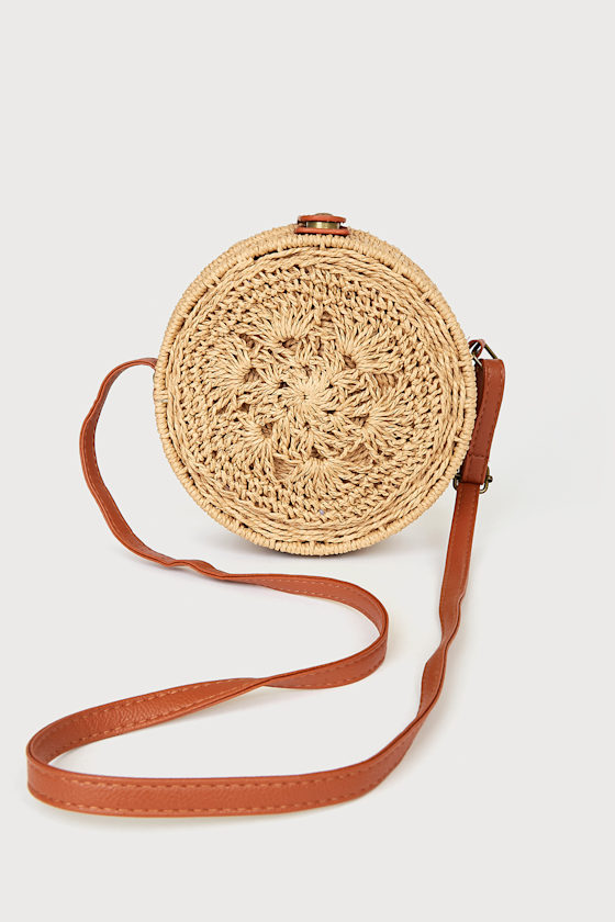 In Summertime Beige Woven Round Crossbody Bag 2