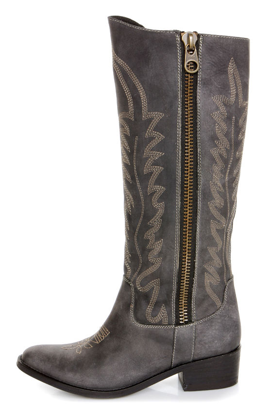 steve madden embroidered boots