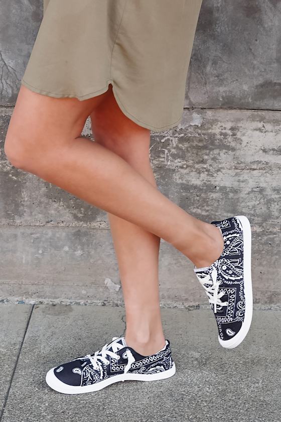 Domino Black Paisley Bandana Print Lace-Up Sneakers 5