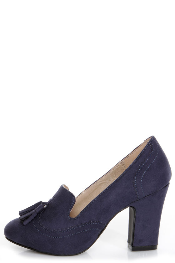navy heeled brogues