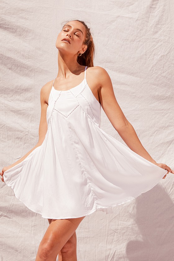 flowy dress short